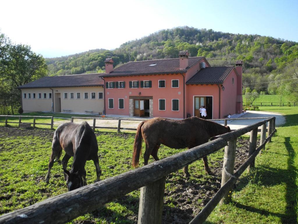 Villa Agriturismo Cornolere Castelcucco Exterior foto